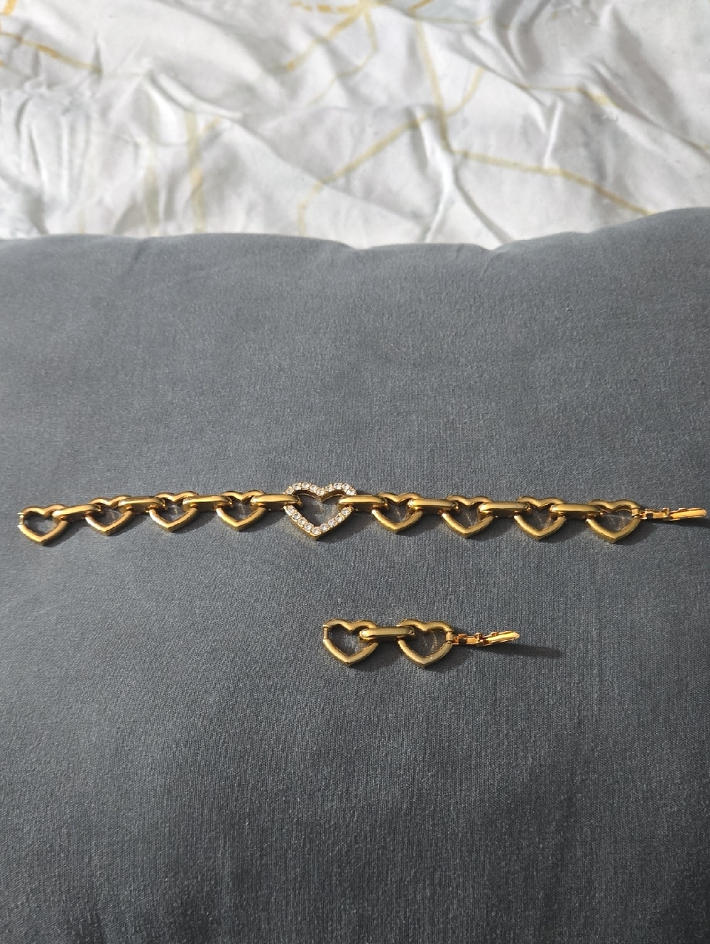 Vintage Avon Gold Heart Link Bracelet with Crystal-Accented Heart